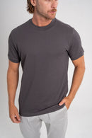 Camiseta Rich Textura Gola Média Chumbo - Linha Rich
