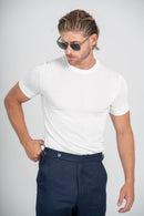 Conjunto Camisa Tricô Modal Off + Calça Linho Amalfi + Sandália Ibiza