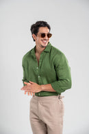 Conjunto Amalfi Camisa Verde e Calça Bege